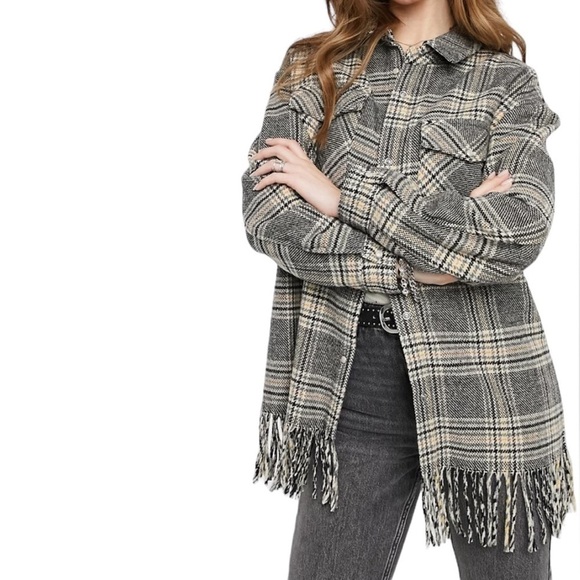 Only Checked Shacket with Pearl Snaps and Fringe. Heavyweight. Grey. Medium - Picture 1 of 9